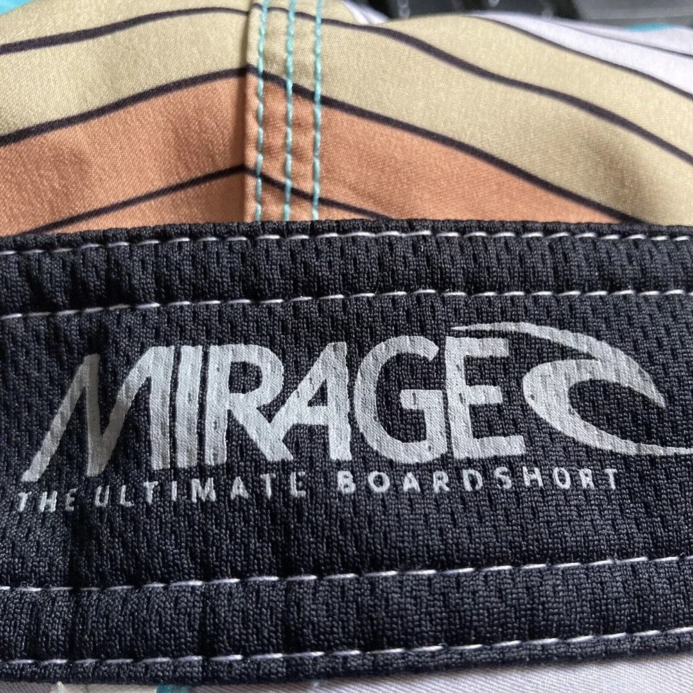RIP CURL Standard Mirage Setters Boardshorts Striped Shorts Trunks Mens Small